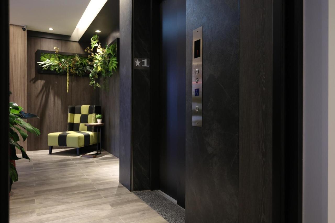 Hualien Pink Corner Hotel Exterior photo